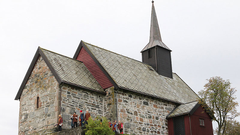 Edøy Kirke